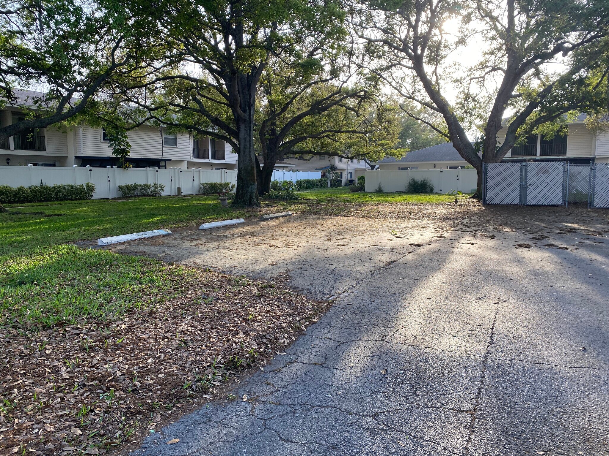 Building Photo - 6248 Gretna Green Ct N