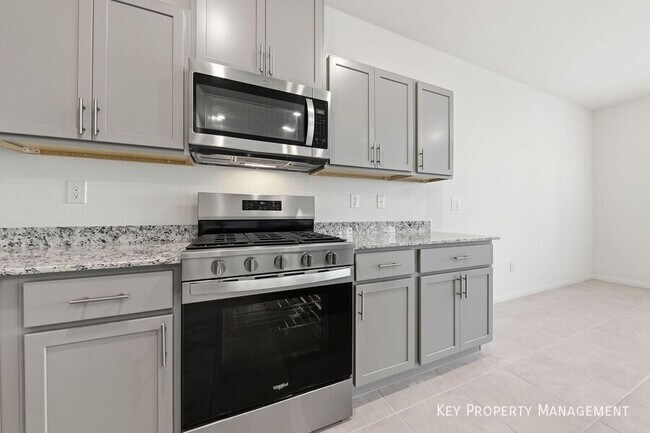 Building Photo - 4440 Bayley Skye Ave