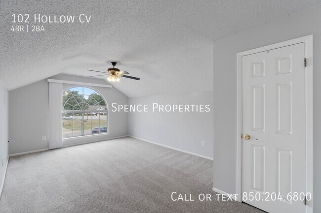 Building Photo - 102 Hollow Cove