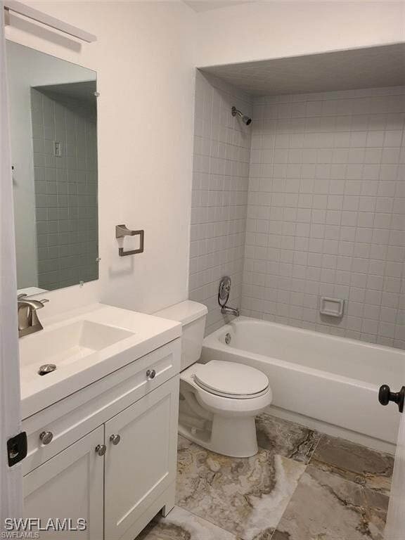 Building Photo - 18200 Phlox Dr