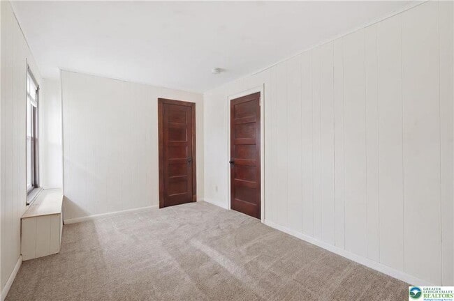 Building Photo - 819 Chestnut St