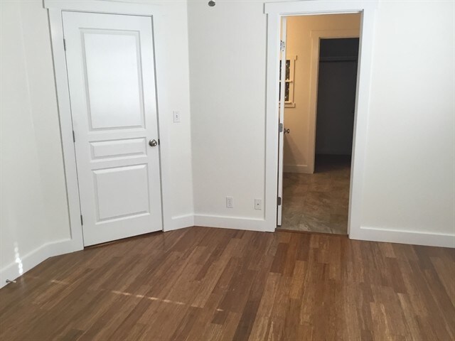 Building Photo - 6507 S Warwickshire Ave