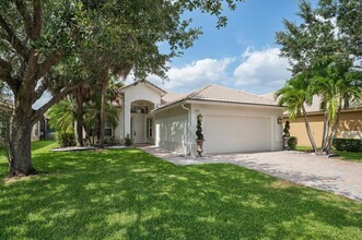 Building Photo - 11289 NW 65th Manor