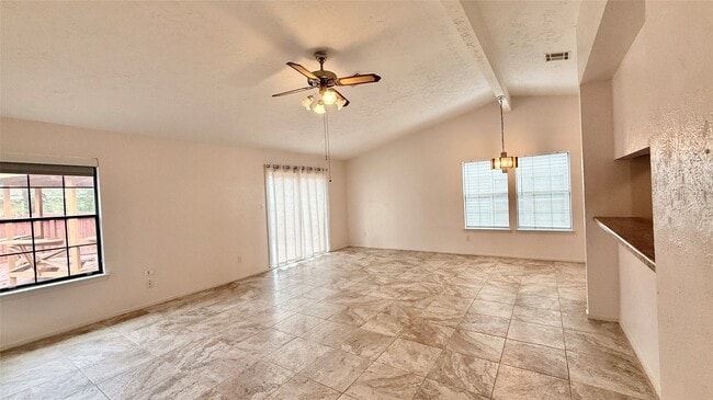 Building Photo - 18 Dellforest Ct