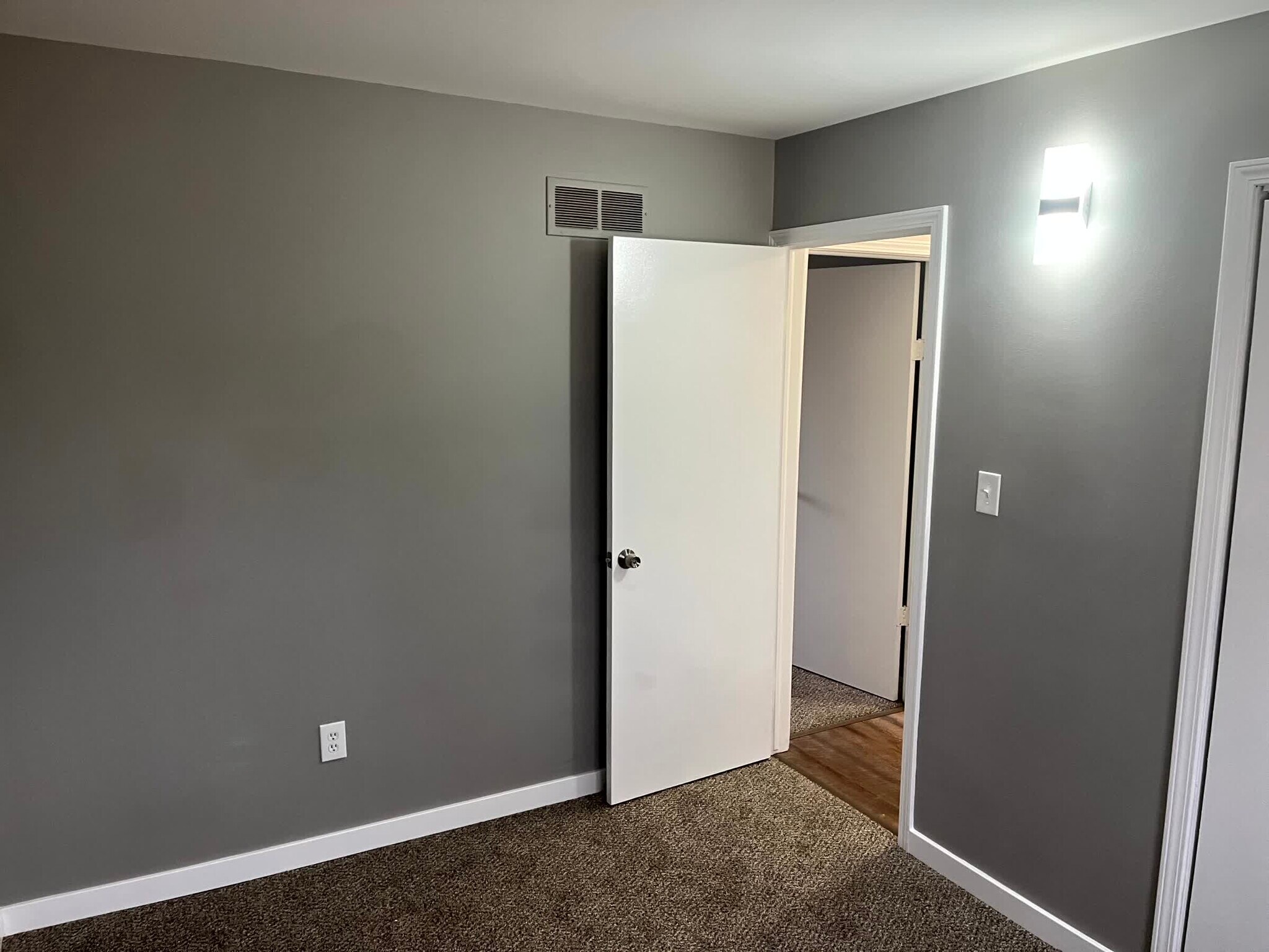 Building Photo - 30246 Spain Ct