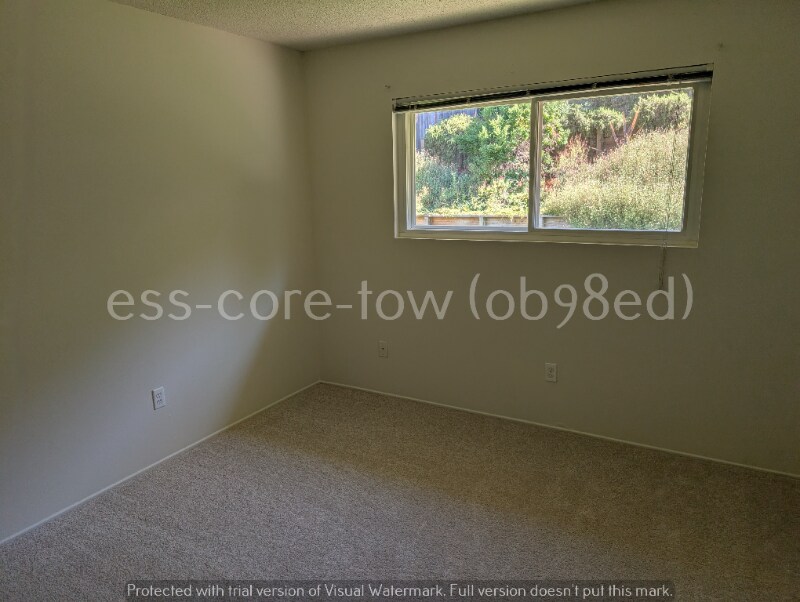 Building Photo - 29 Stasia Dr