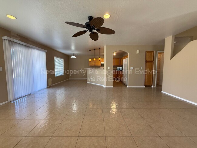 Building Photo - 8 N 226th Cir