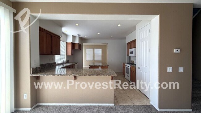 Building Photo - 10959 Mesa Linda St
