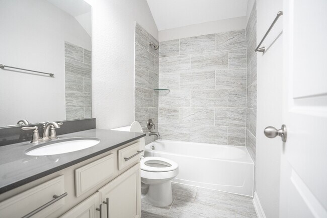 Building Photo - 2230 Falcon Brook Dr