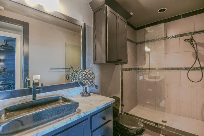 Building Photo - 13220 Rock Canyon Rd