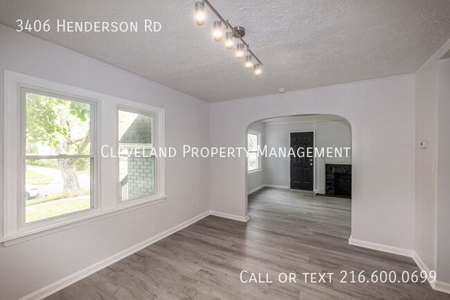 Building Photo - 3406 Henderson Rd