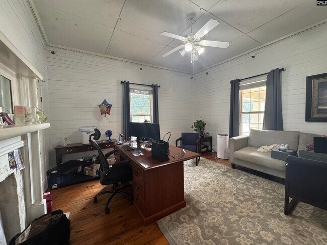 Building Photo - 225 Columbia Ave