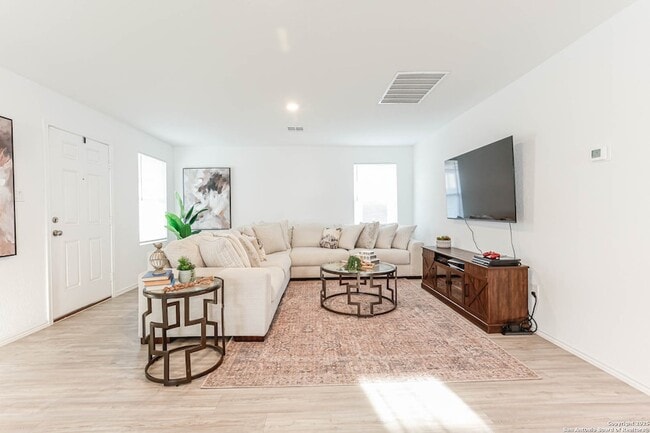 Building Photo - 5935 Texas Spur