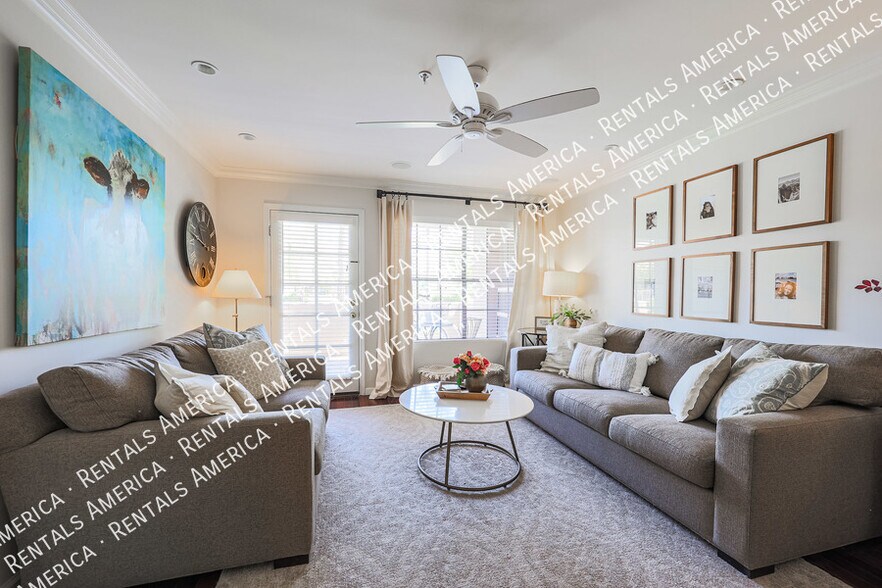 Building Photo - 5950 N 78th St