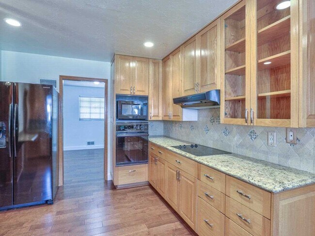 Building Photo - 2950 Meginnis Arm Rd