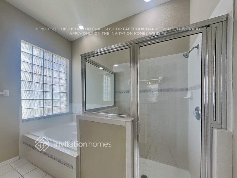 Building Photo - 2819 Shaughnessy Way