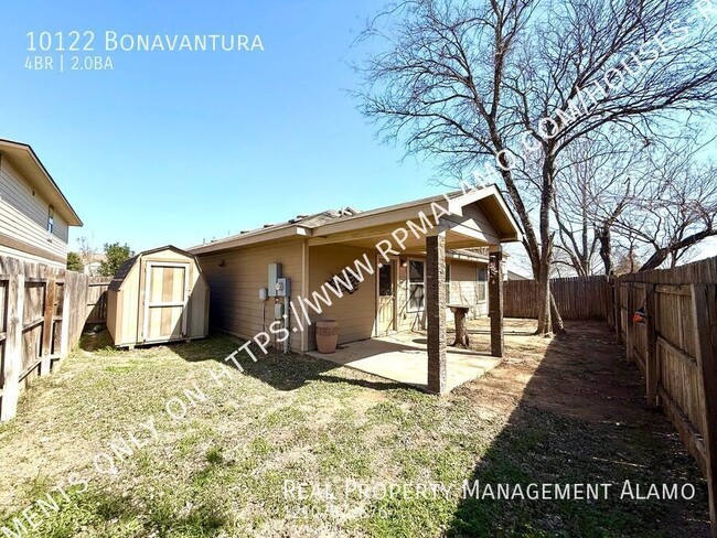 Building Photo - *APPLICATION RECEIVED** AVAILABLE NOW! 4 B...