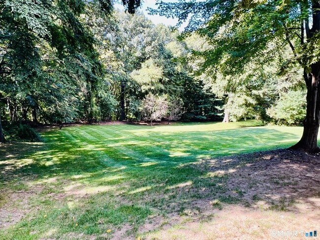 Building Photo - 679 Aspen Ln