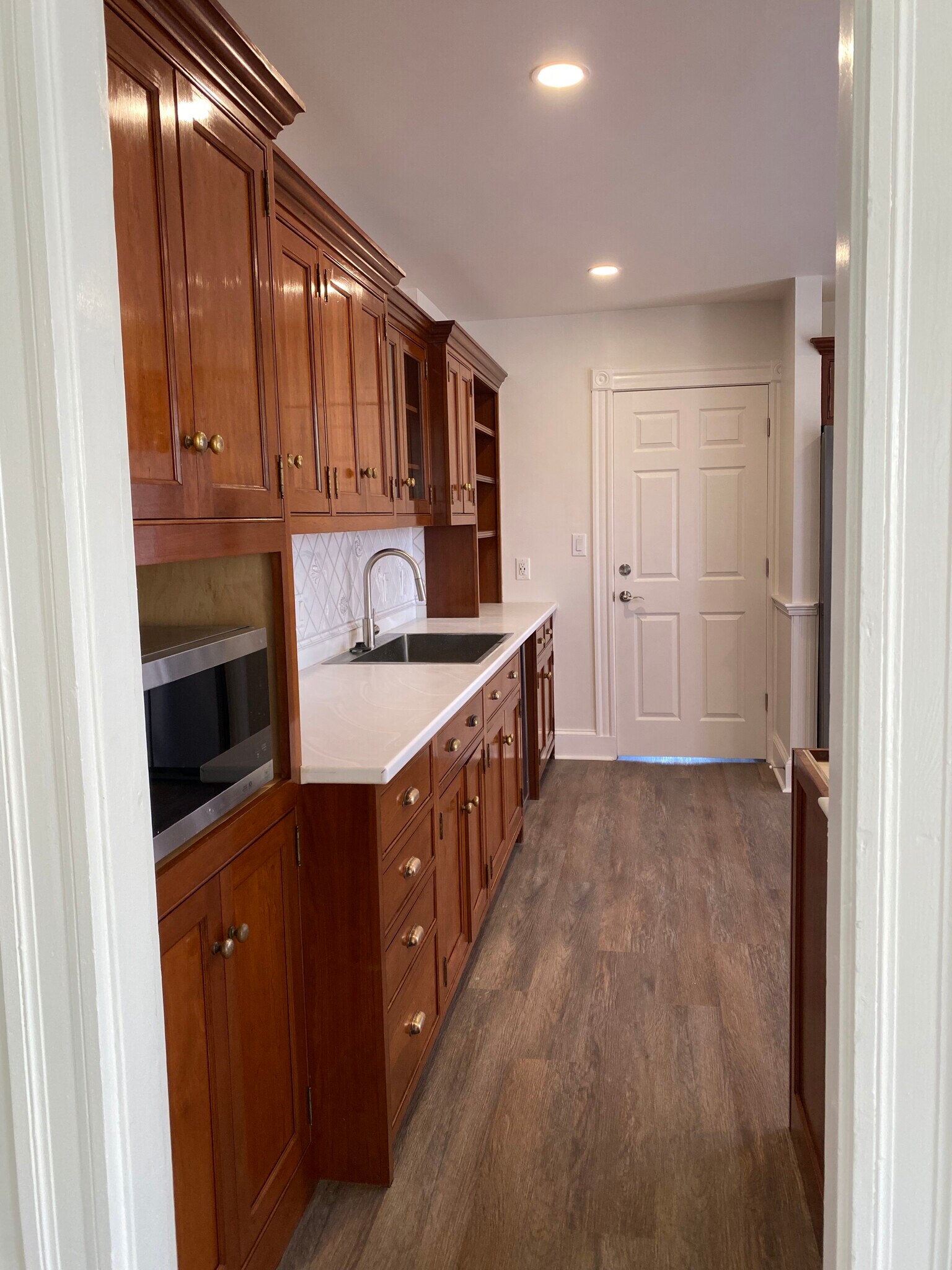 Beautiful kitchen - 162 Circuit Rd