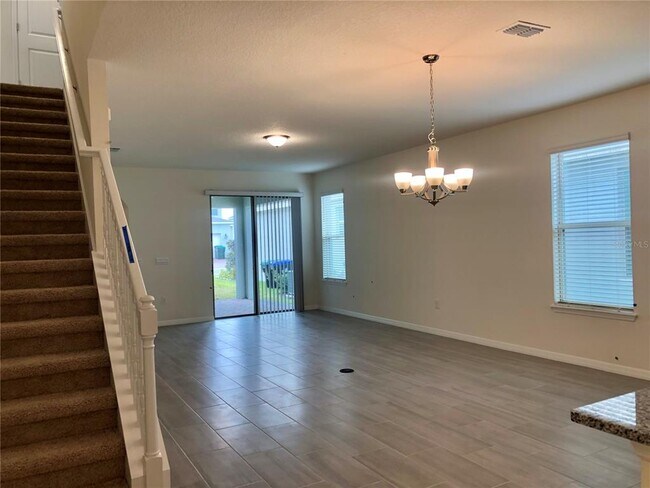 Building Photo - 15753 Fountain Springs Rd