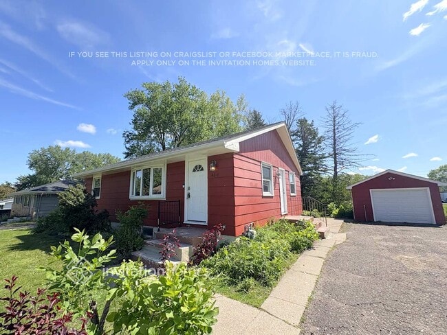 Building Photo - 4616 Rhode Island Ave N