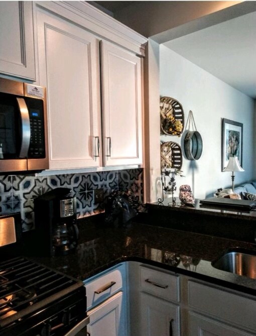 Building Photo - 213 Meritage St