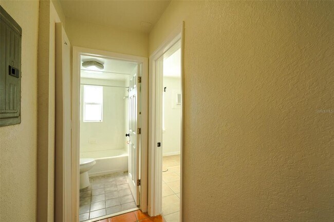 Building Photo - 115 145th Ave