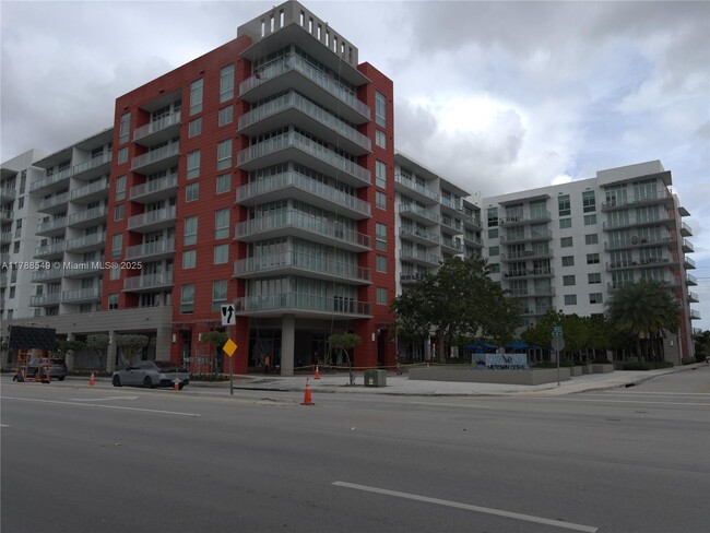 Building Photo - 7825 NW 107th Ave