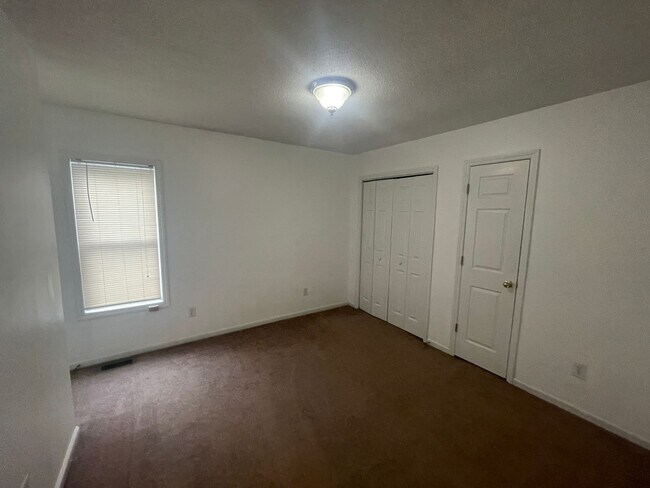 Building Photo - 6328 Wrightsville Ave
