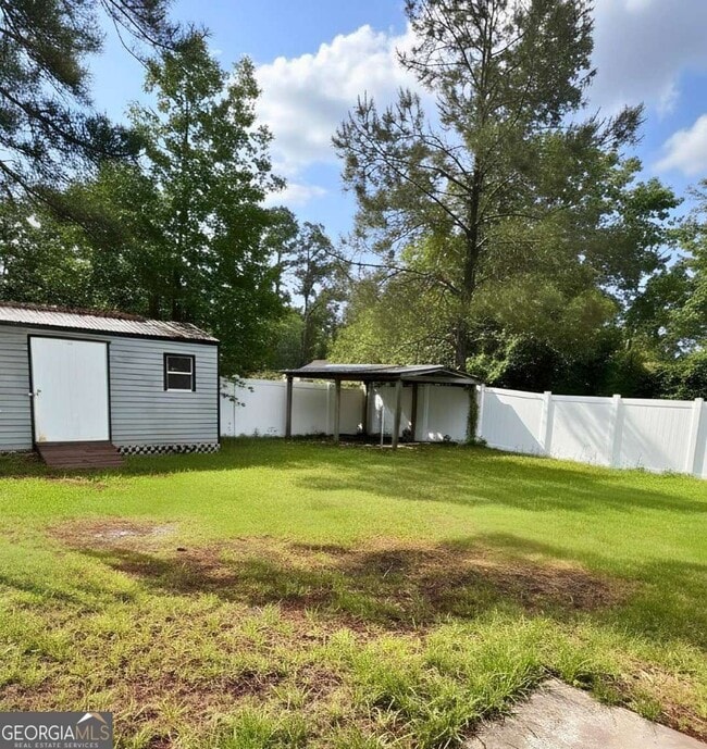 Building Photo - 204 Merriwood Cir