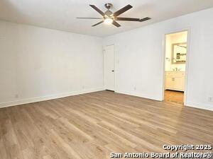 Building Photo - 6910 Country Elm