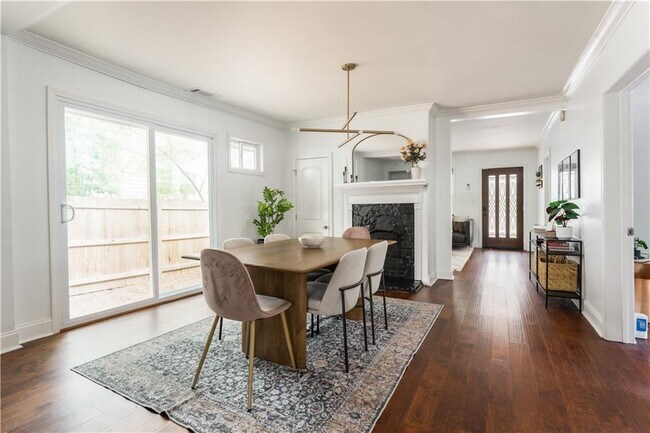 Primary Photo - 200 Lowry St NE