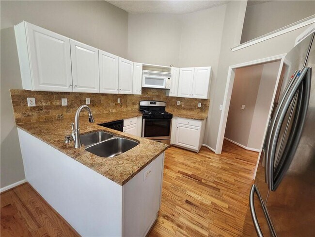 Building Photo - 1052 Ludwick Way