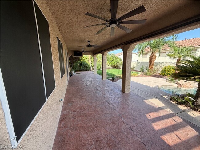Building Photo - 6564 Fieldmouse Ave