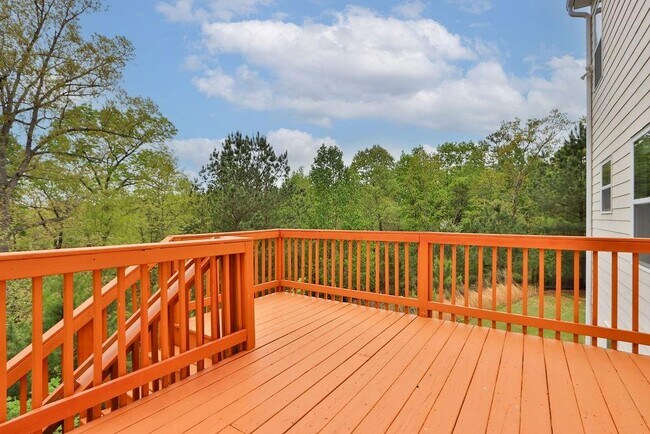 Building Photo - 1555 Buckskin Trail