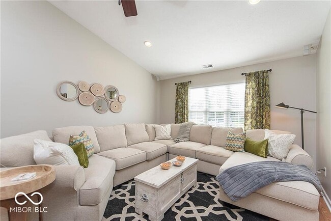 Building Photo - 14947 Mia Dr