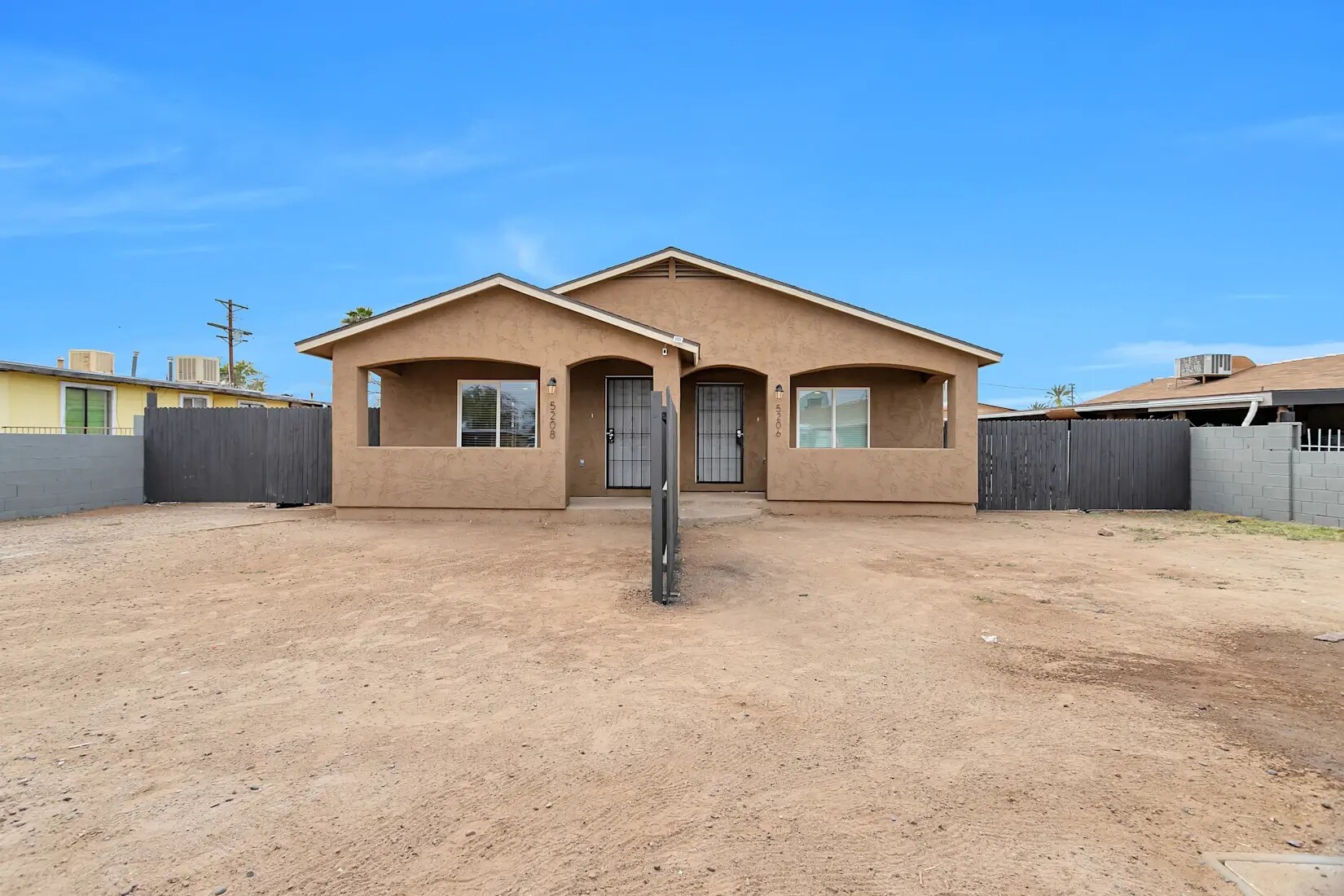 Building Photo - 5206 S 11th Ave