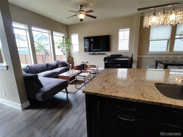 Building Photo - 5424 Tamarac Way