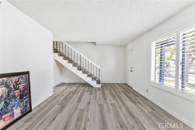 Building Photo - 802 Silver Fir Rd