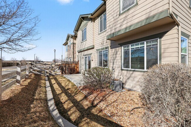 Building Photo - 12900 Grant Cir W