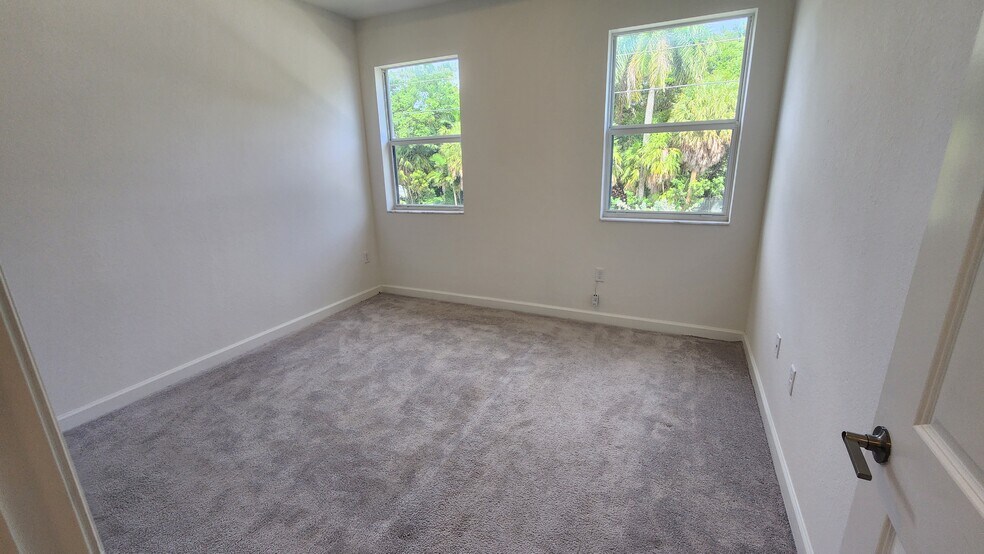 Building Photo - 28933 SW 162nd Ct