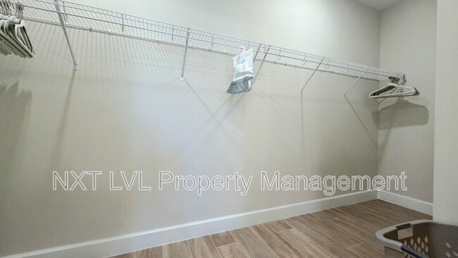 Building Photo - 15319 Lucerna St