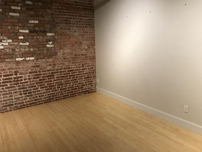 Building Photo - 222 E Main Street - A