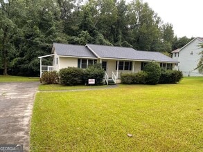 Building Photo - 1031 Rock Springs Rd