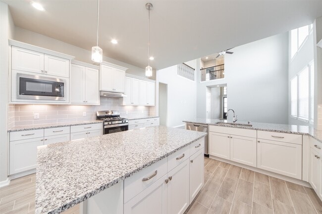 Building Photo - 4031 Maple Glen Dr