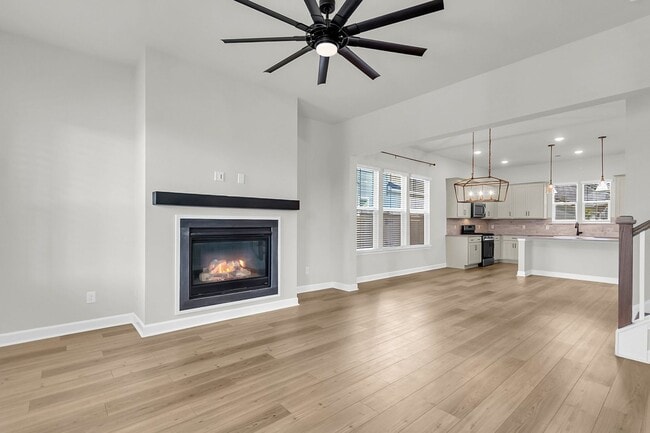 Building Photo - Beautiful 3 Bedrooms, 3.5 Bathrooms Home i...