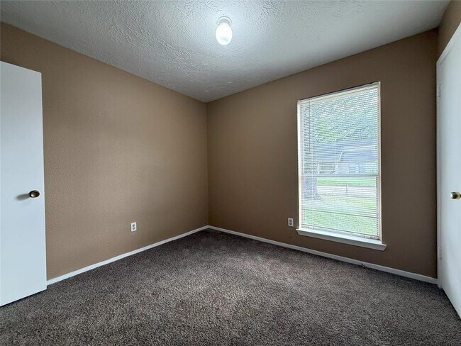Building Photo - 10322 Autumn Meadow Ln