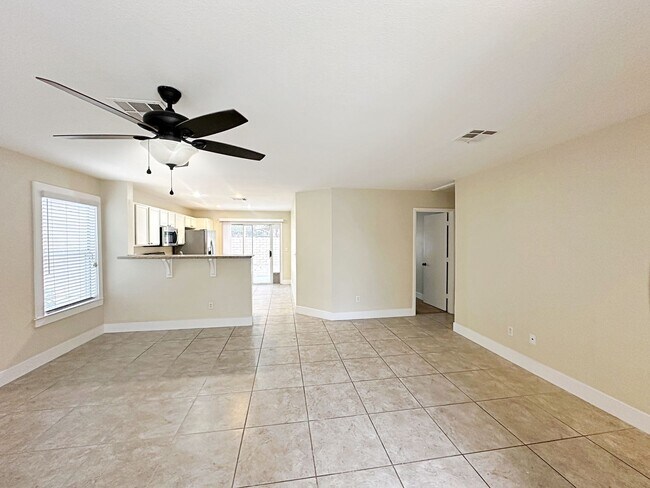 Building Photo - SINGLE STORY 3 BEDROOM HOME IN HENDERSON