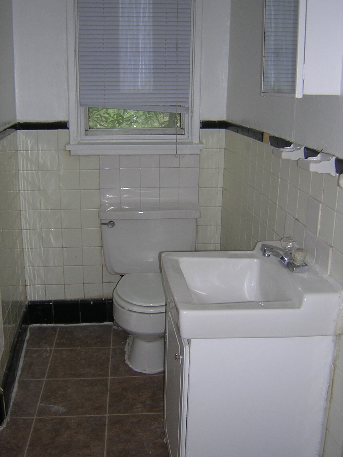 Building Photo - 3827 Saint Margaret St