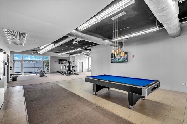 Building Photo - 36 NW 6th Ave